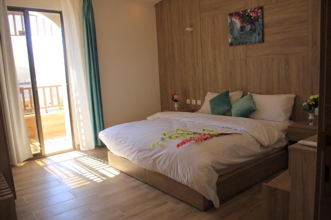 Castle Beach Hotel Aqaba Ngoại thất bức ảnh